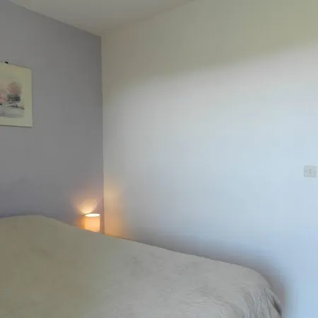 2 Pieces Avec Terrasse Et Parking Au Lavandou - Fr-1-251-894 Διαμέρισμα *
