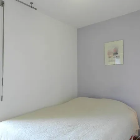 Apartament 2 Pieces Avec Terrasse Et Parking Au Lavandou - Fr-1-251-894